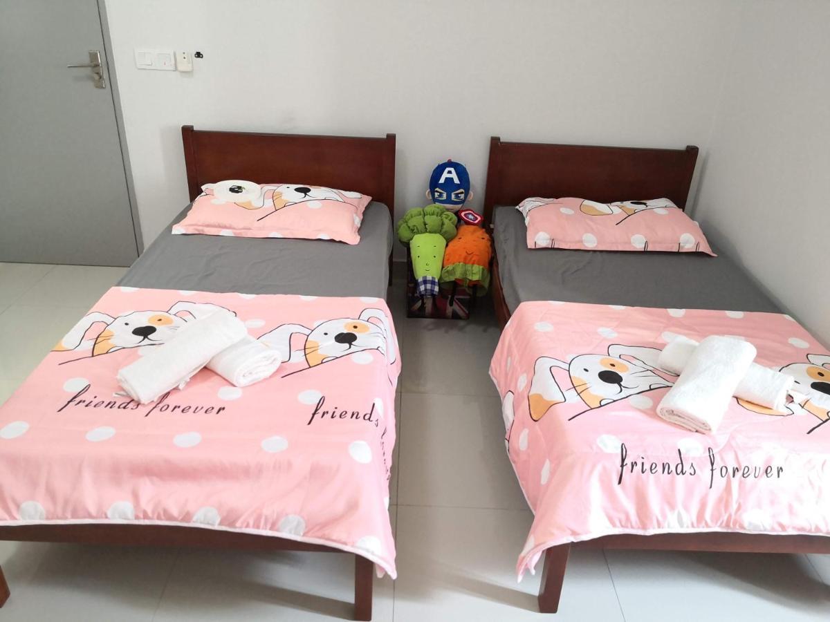 Sparkling Clean Homestay @ Kota Kemuning - Rimbayu Teluk Panglima Garang 외부 사진